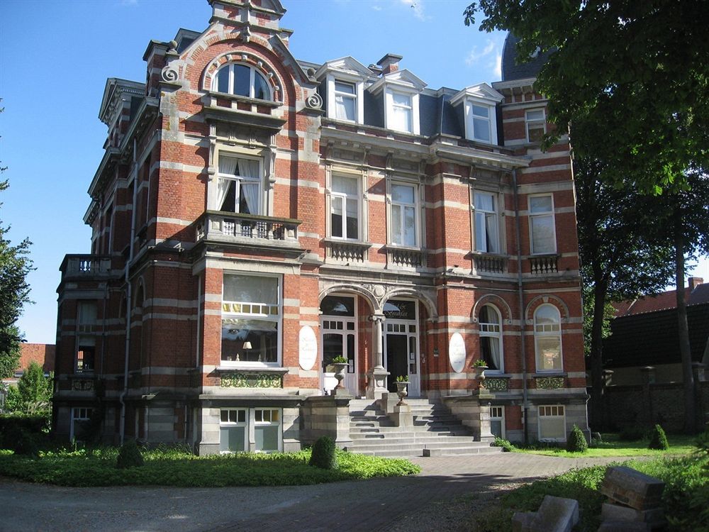 فيرن B&B 'T Kasteel & 'T Koetshuys المظهر الخارجي الصورة